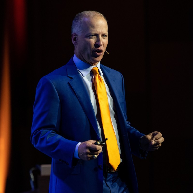 Dr. Clay Lowder, M.D.